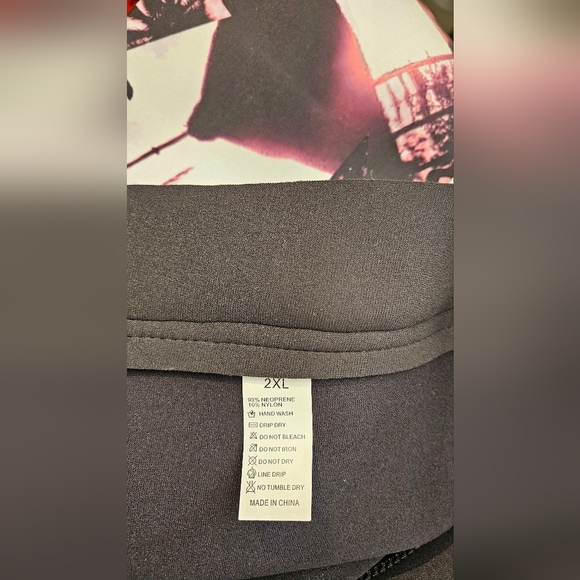 Wetsuit top - Picture 9 of 12